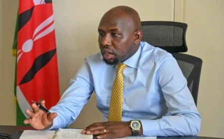 Murkomen: Ruto’s sobriety forcing public officials to drink in secret