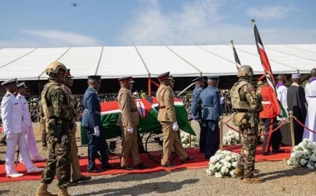 Drama as governor’s bodyguard robbed his pistol at Raila burial in Bondo