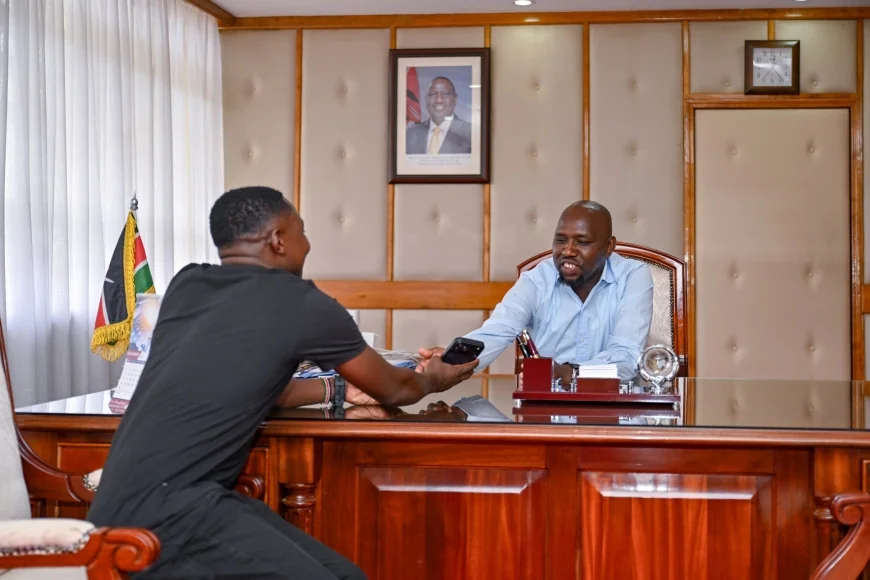 CS Murkomen hosts TikToker who trolled him for wearing 'pencil'