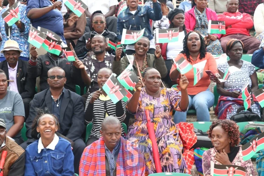 Kenyans flock Nyayo Stadium for Jamhuri Day celebrations