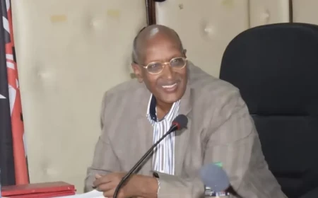 Uhuru mourns former IEBC commissioner Abdullahi Sharawe