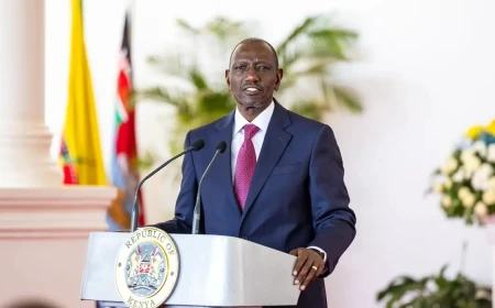 Kenyans spend over four hours on social media daily, ranks top globally-Ruto