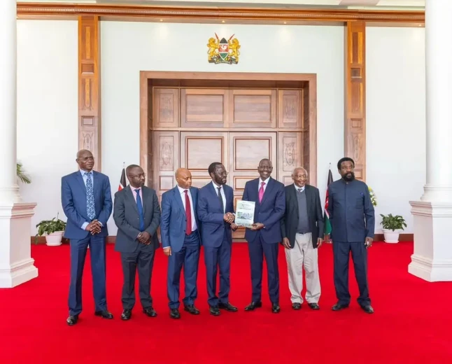 Ruto announces full state funding for university, college students