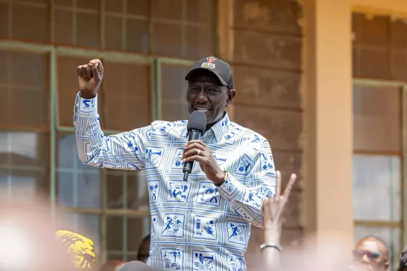 Ruto finds praise in Kalonzo’s Tseikuru road criticism