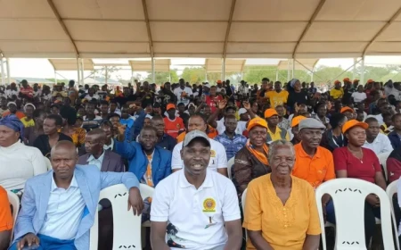 Tunataka Oburu’: Crowd chants at Raila anniversary in Bondo
