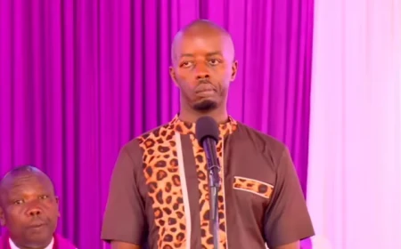 Raila Odinga Jnr conveys Oburu’s apology for missing mausoleum event