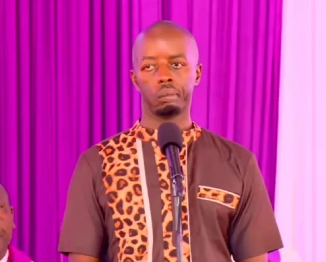 Raila Odinga Jnr conveys Oburu’s apology for missing mausoleum event